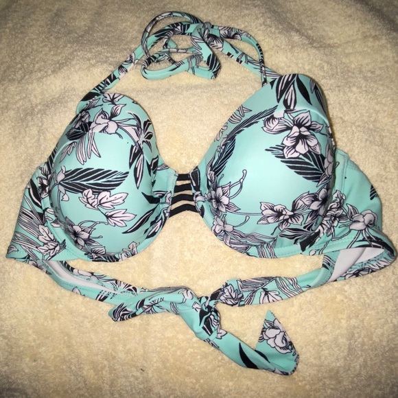 Bikini set - Picture 3 of 6